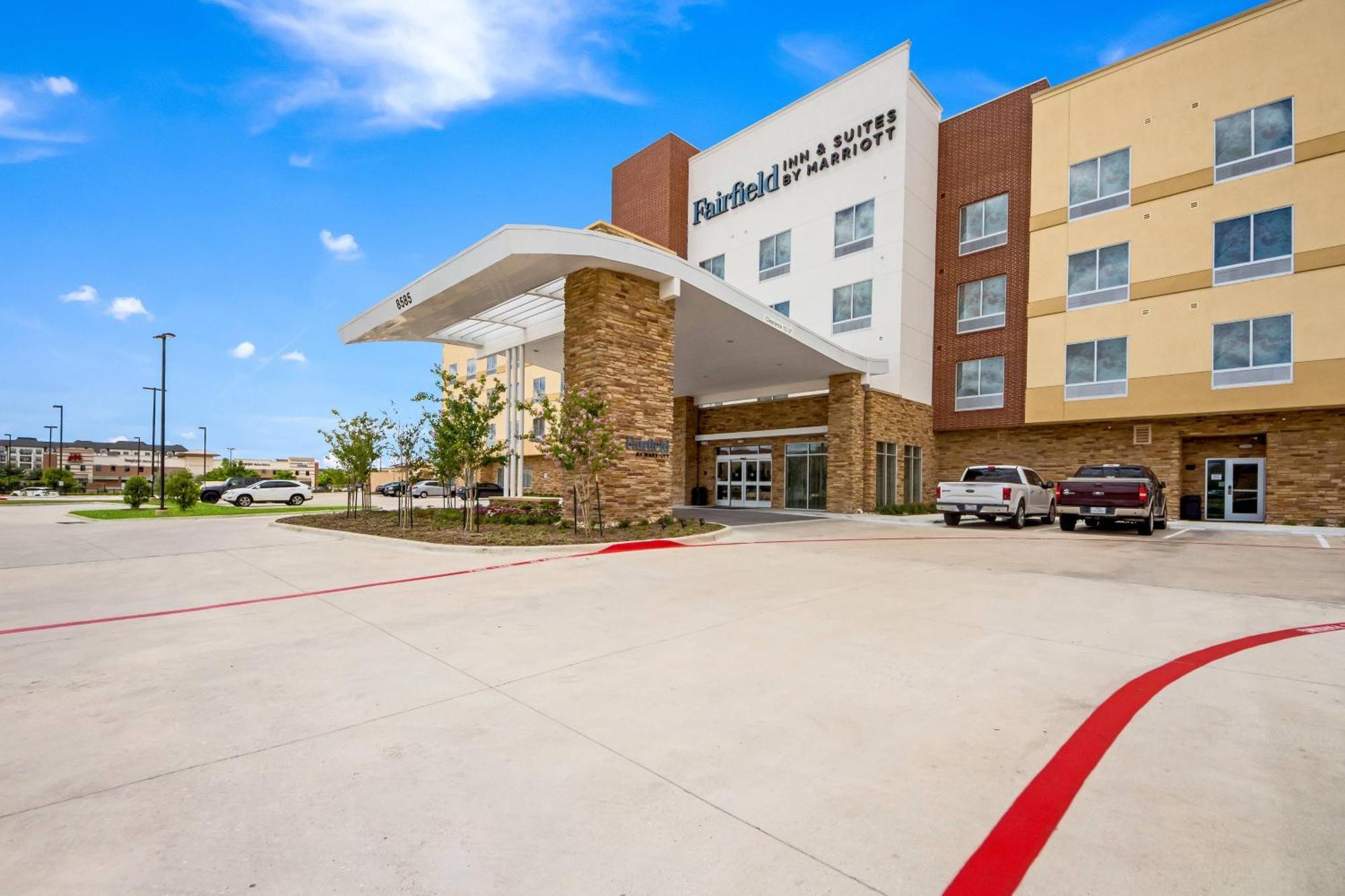 Fairfield Inn & Suites By Marriott Dallas Plano/Frisco Exterior photo